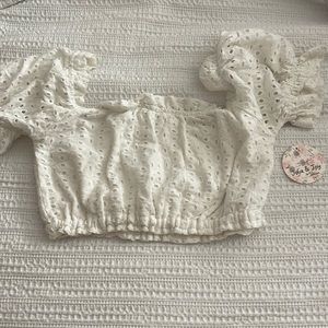 brand new white francesca’s spring top with tags